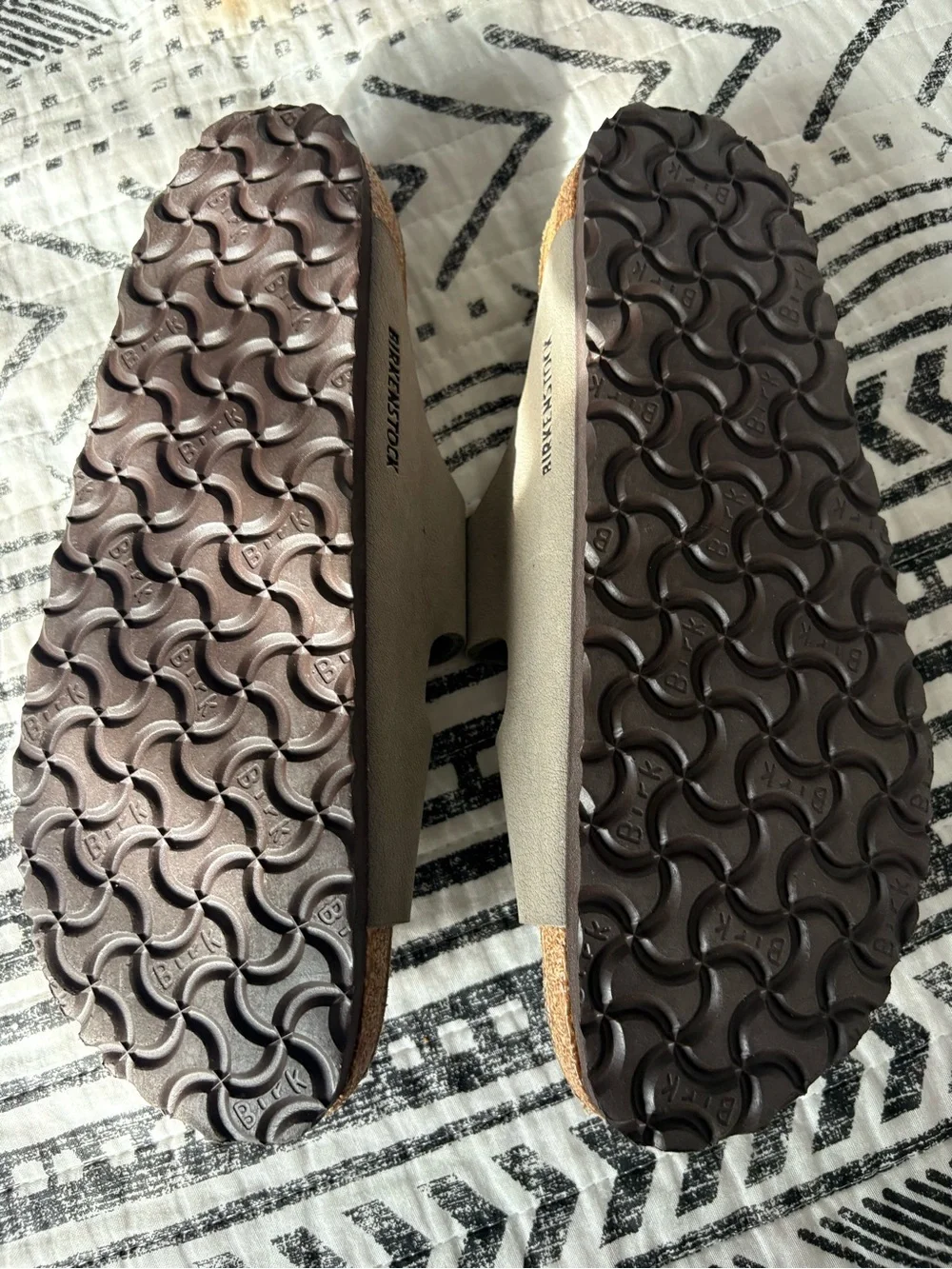 Unisex/ Birkenstock Arizona Two-Strap Sandal - Taupe with Rose Gold Buckles